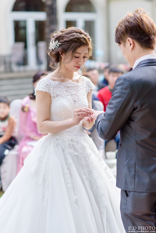 [台南婚攝] Hom＆Charlene  婚禮紀錄｜台南商務會館