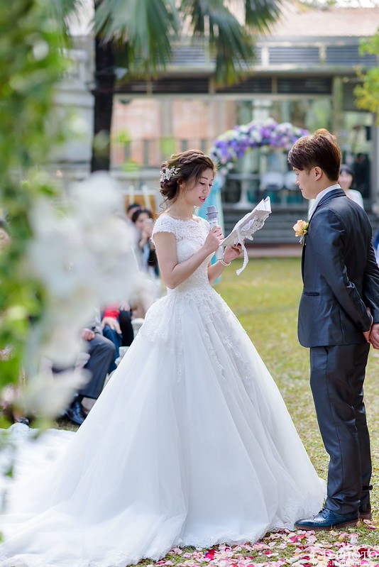 [台南婚攝] Hom＆Charlene  婚禮紀錄｜台南商務會館