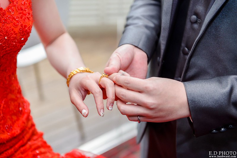 [台南婚攝] Hom＆Charlene  婚禮紀錄｜台南商務會館