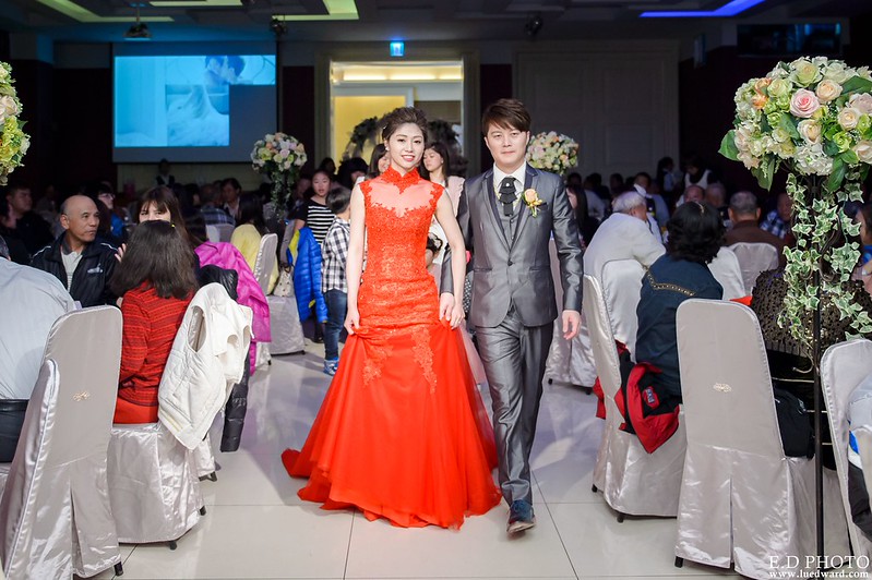 [台南婚攝] Hom＆Charlene  婚禮紀錄｜台南商務會館