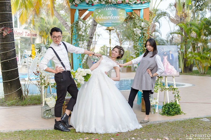 [台南婚攝] Hom＆Charlene  婚禮紀錄｜台南商務會館