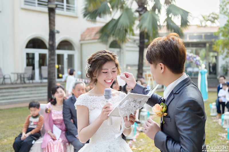 [台南婚攝] Hom＆Charlene  婚禮紀錄｜台南商務會館