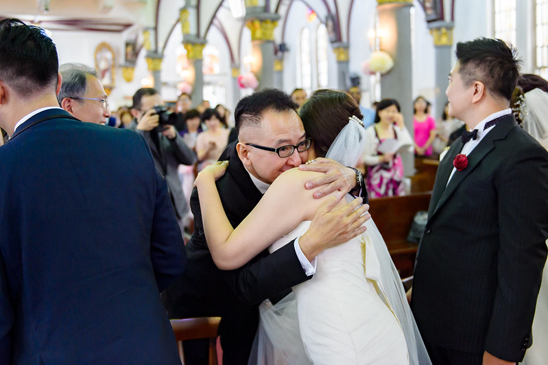 [高雄婚攝] Alan＆Nana  婚禮紀錄｜玫瑰聖母教座｜寒軒國際大飯店