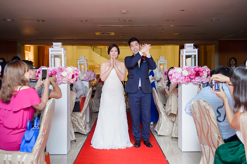 [高雄婚攝] Alan＆Nana  婚禮紀錄｜玫瑰聖母教座｜寒軒國際大飯店
