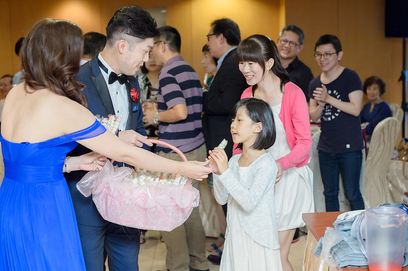 [高雄婚攝] Alan＆Nana  婚禮紀錄｜玫瑰聖母教座｜寒軒國際大飯店