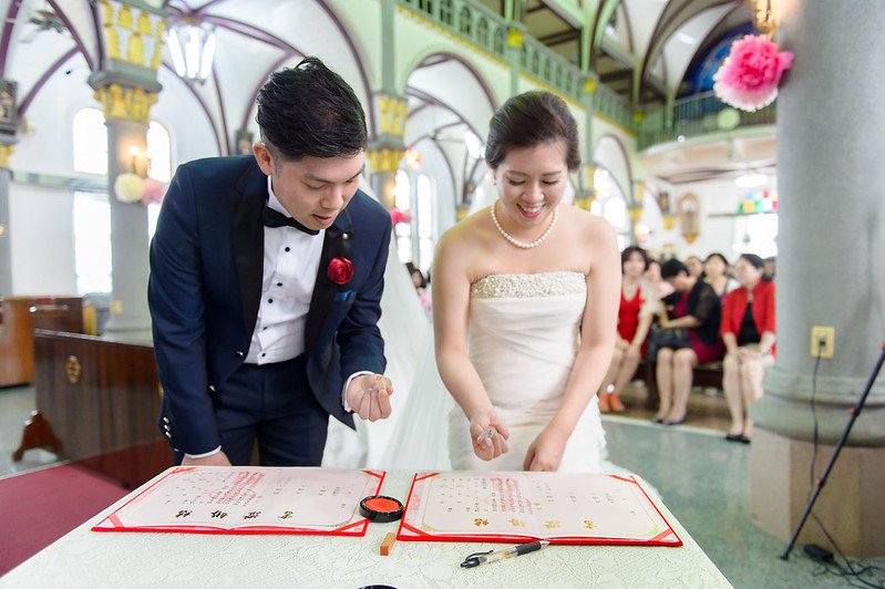 [高雄婚攝] Alan＆Nana  婚禮紀錄｜玫瑰聖母教座｜寒軒國際大飯店