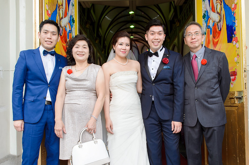[高雄婚攝] Alan＆Nana  婚禮紀錄｜玫瑰聖母教座｜寒軒國際大飯店