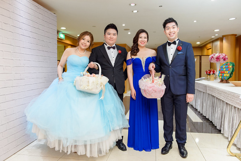 [高雄婚攝] Alan＆Nana  婚禮紀錄｜玫瑰聖母教座｜寒軒國際大飯店