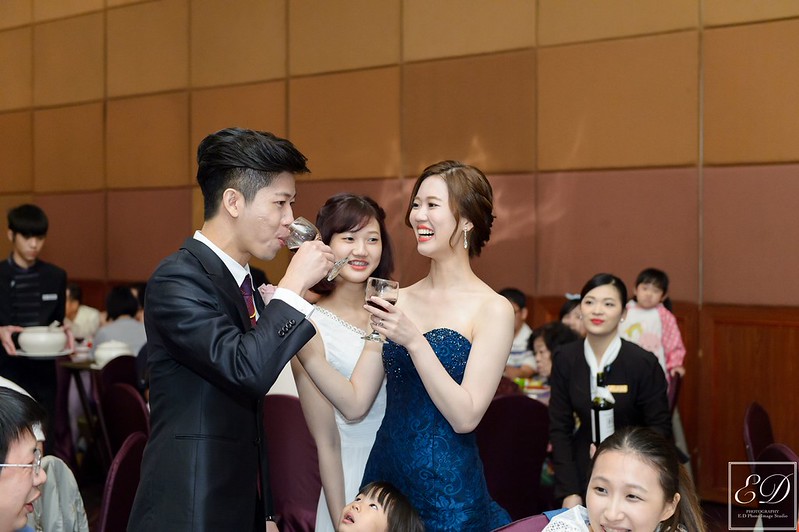 [高雄婚攝] Rod＆Estela  婚禮紀錄｜漢神巨蛋會館