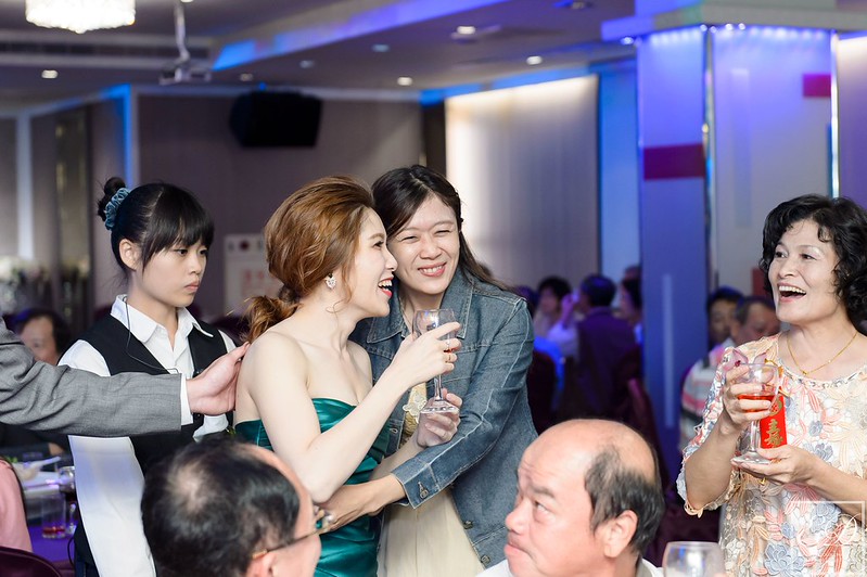 [高雄婚攝] Mac＆Vivian  婚禮紀錄｜海寶國際大飯店
