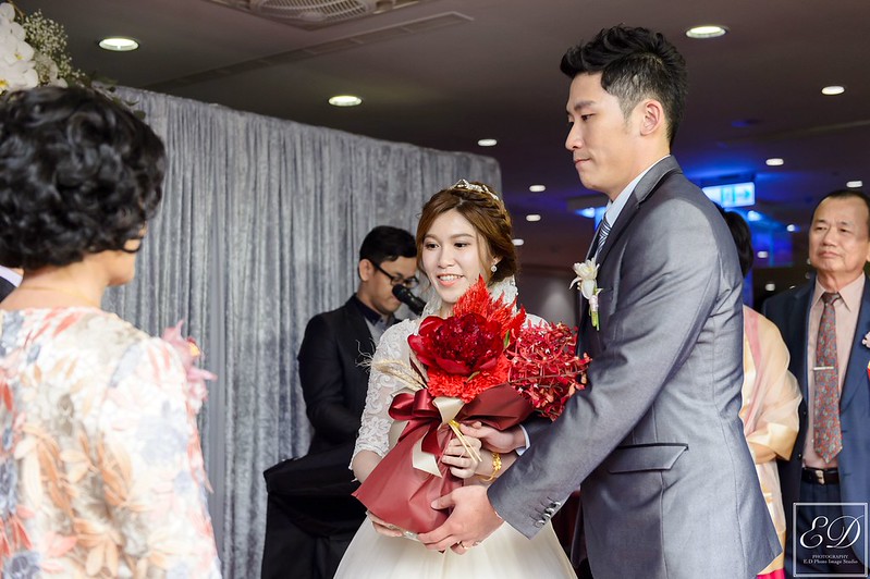 [高雄婚攝] Mac＆Vivian  婚禮紀錄｜海寶國際大飯店