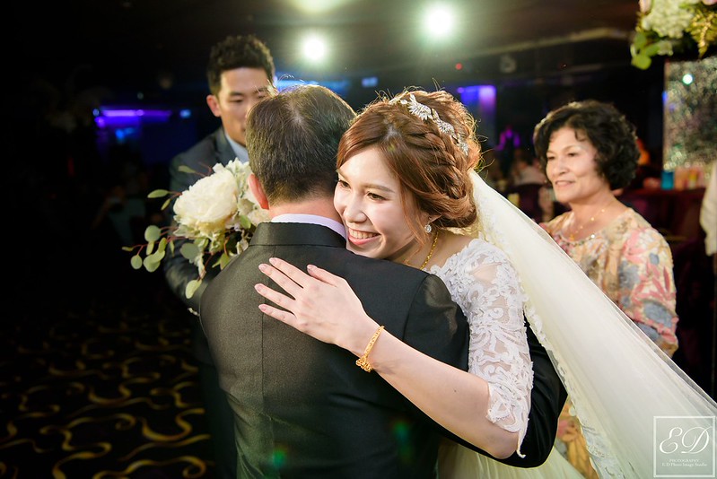 [高雄婚攝] Mac＆Vivian  婚禮紀錄｜海寶國際大飯店