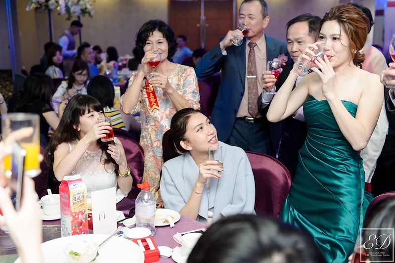 [高雄婚攝] Mac＆Vivian  婚禮紀錄｜海寶國際大飯店