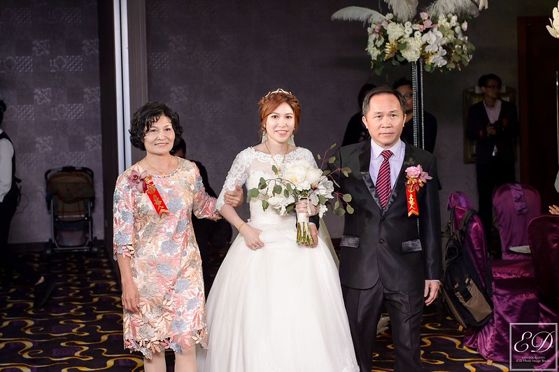 [高雄婚攝] Mac＆Vivian  婚禮紀錄｜海寶國際大飯店