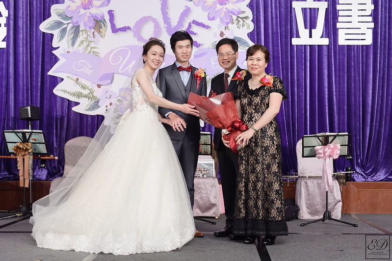 [高雄婚攝] 立書＆俐伶  婚禮紀錄｜漢神巨蛋會館