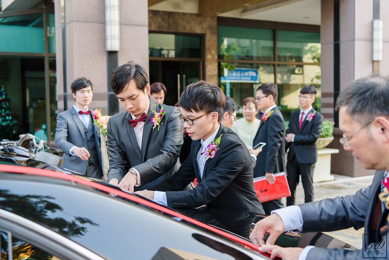 [高雄婚攝] 立書＆俐伶  婚禮紀錄｜漢神巨蛋會館