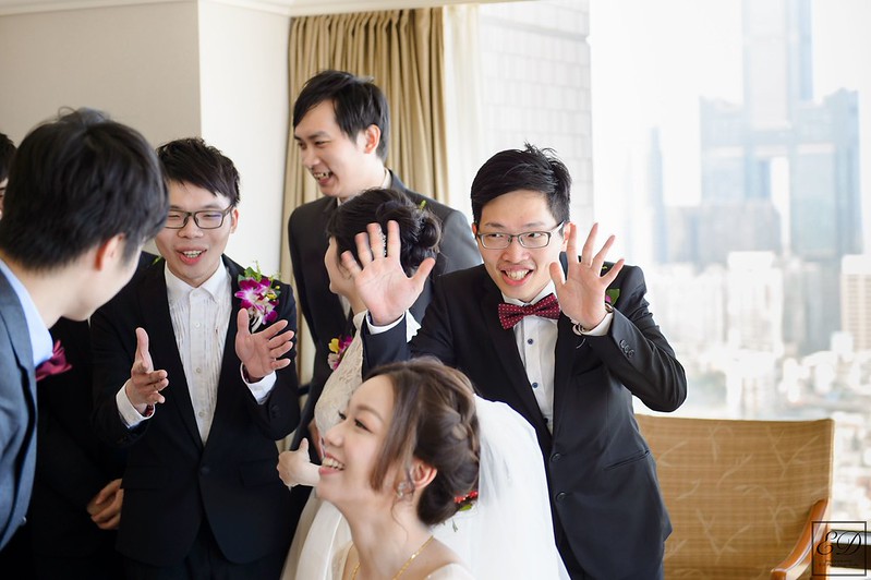 [高雄婚攝] 立書＆俐伶  婚禮紀錄｜漢神巨蛋會館