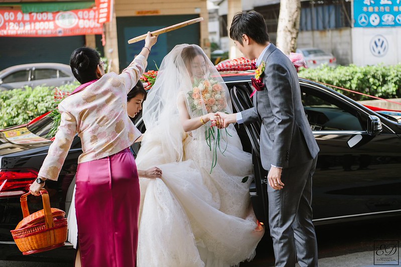 [高雄婚攝] 立書＆俐伶  婚禮紀錄｜漢神巨蛋會館
