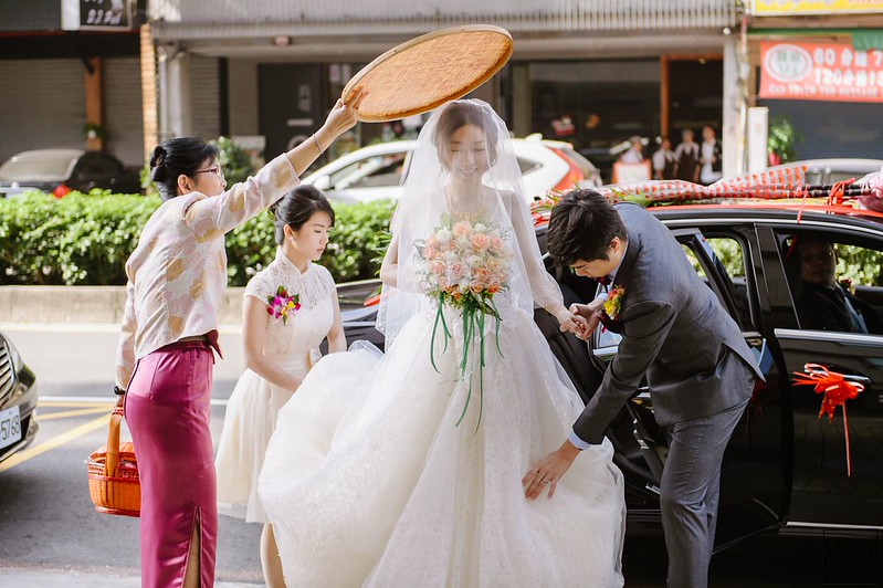 [高雄婚攝] 立書＆俐伶  婚禮紀錄｜漢神巨蛋會館
