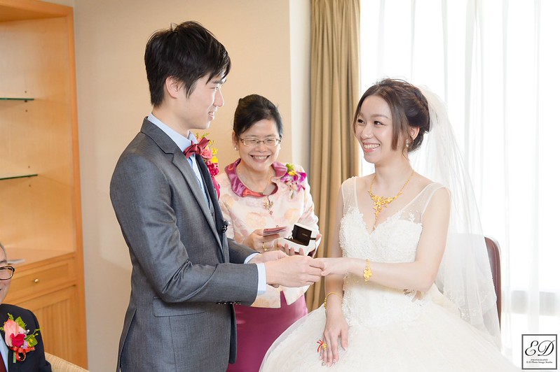 [高雄婚攝] 立書＆俐伶  婚禮紀錄｜漢神巨蛋會館