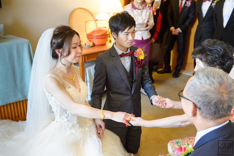 [高雄婚攝] 立書＆俐伶  婚禮紀錄｜漢神巨蛋會館