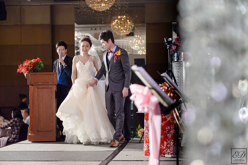 [高雄婚攝] 立書＆俐伶  婚禮紀錄｜漢神巨蛋會館