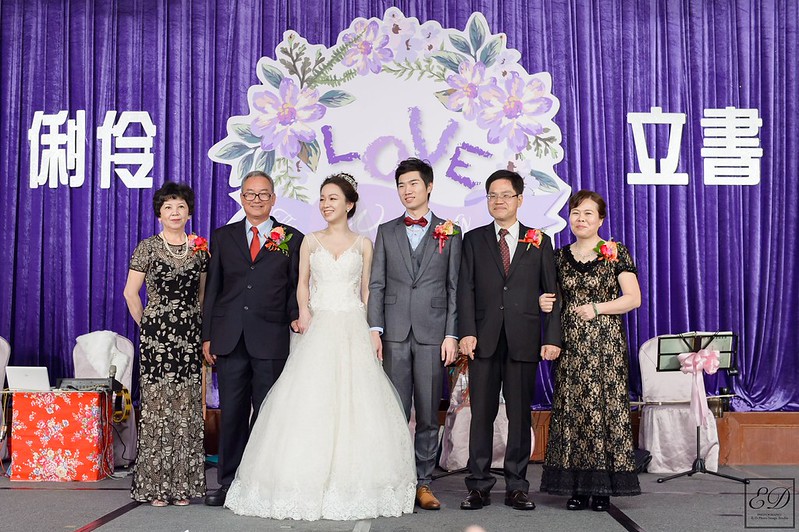 [高雄婚攝] 立書＆俐伶  婚禮紀錄｜漢神巨蛋會館