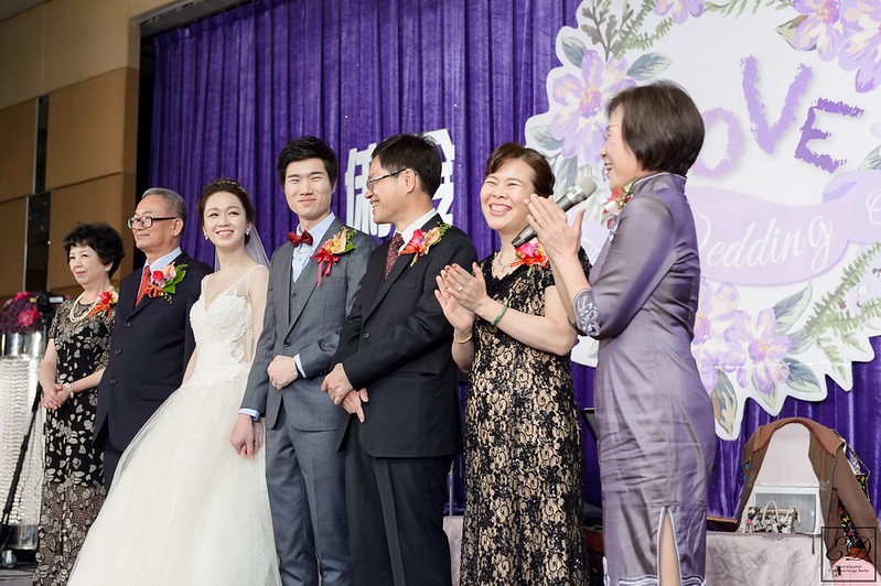 [高雄婚攝] 立書＆俐伶  婚禮紀錄｜漢神巨蛋會館