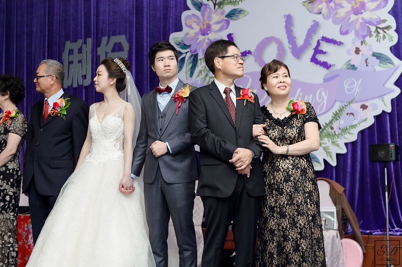 [高雄婚攝] 立書＆俐伶  婚禮紀錄｜漢神巨蛋會館
