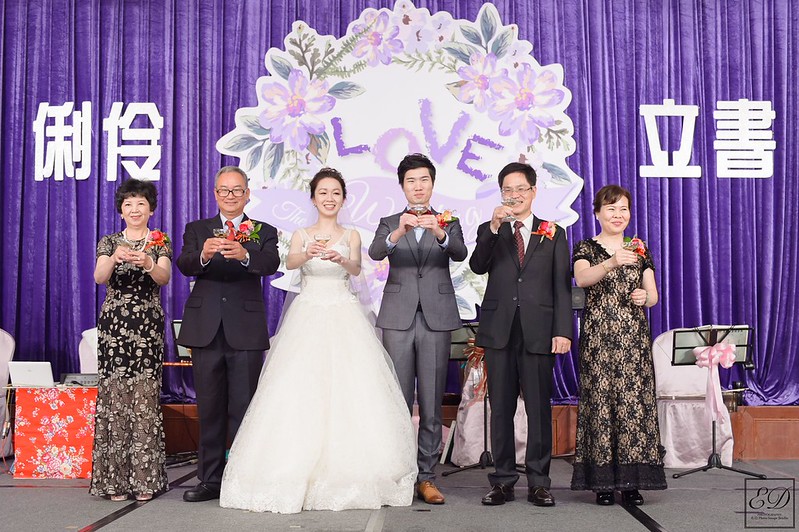 [高雄婚攝] 立書＆俐伶  婚禮紀錄｜漢神巨蛋會館
