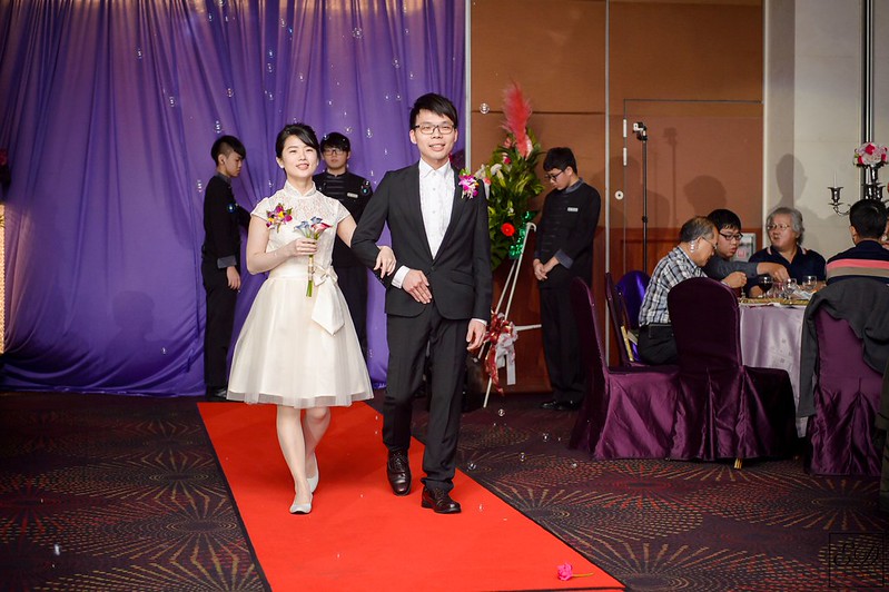 [高雄婚攝] 立書＆俐伶  婚禮紀錄｜漢神巨蛋會館