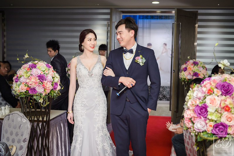 [高雄婚攝] 昭男＆盈勻  婚禮紀錄｜寒軒和平