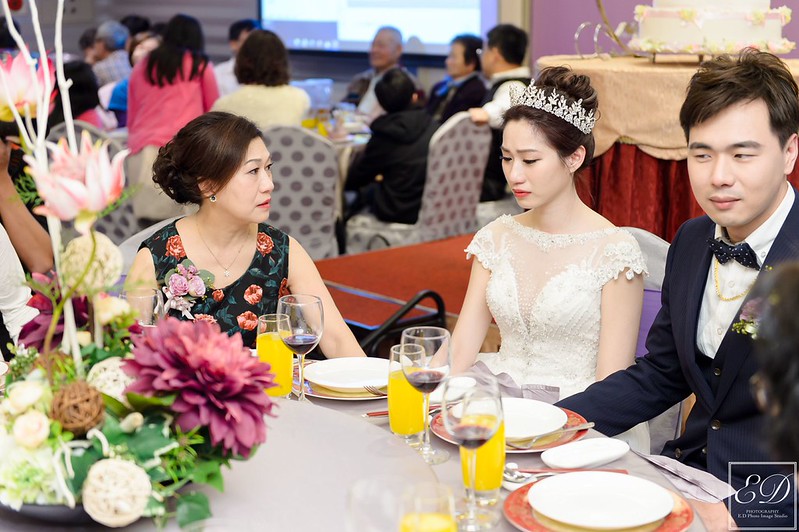 [高雄婚攝] 昭男＆盈勻  婚禮紀錄｜寒軒和平