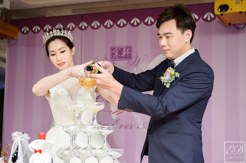 [高雄婚攝] 昭男＆盈勻  婚禮紀錄｜寒軒和平
