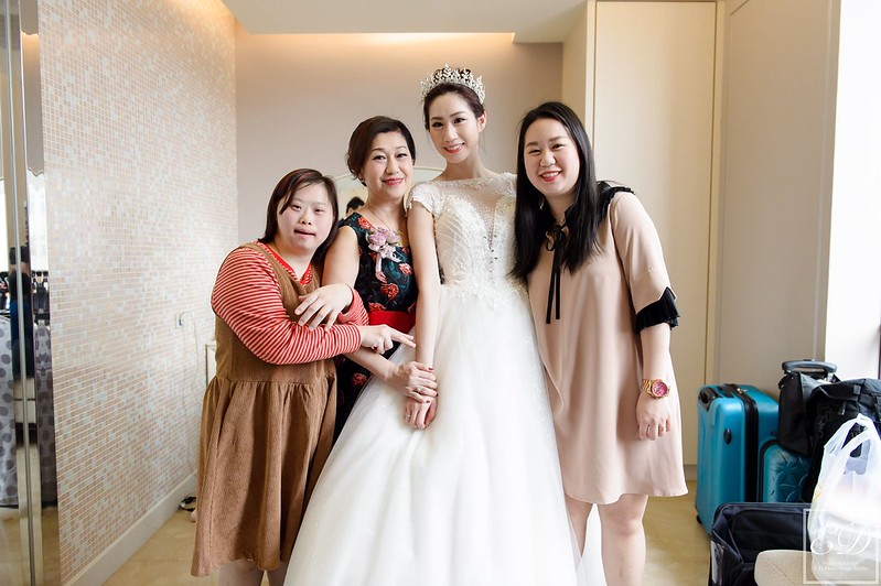 [高雄婚攝] 昭男＆盈勻  婚禮紀錄｜寒軒和平