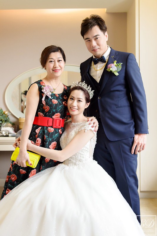 [高雄婚攝] 昭男＆盈勻  婚禮紀錄｜寒軒和平