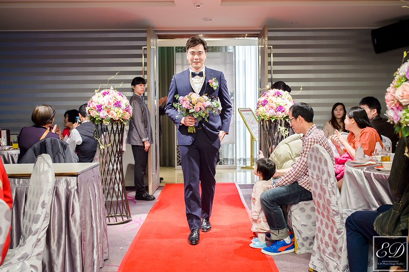 [高雄婚攝] 昭男＆盈勻  婚禮紀錄｜寒軒和平