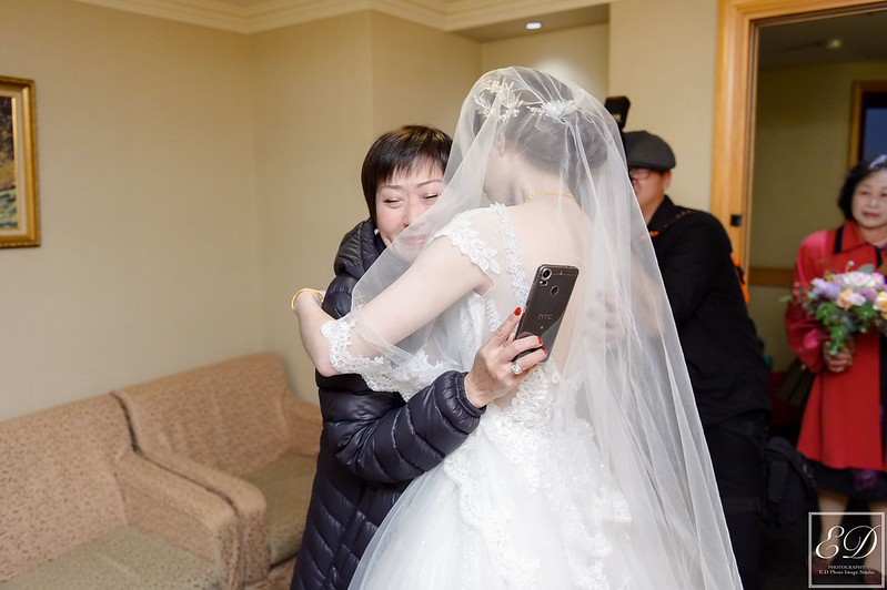 [高雄婚攝] 昭男＆盈勻  婚禮紀錄｜寒軒和平