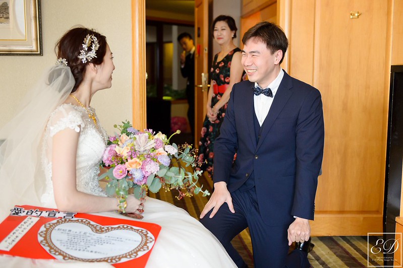 [高雄婚攝] 昭男＆盈勻  婚禮紀錄｜寒軒和平