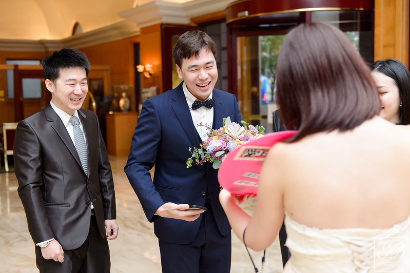 [高雄婚攝] 昭男＆盈勻  婚禮紀錄｜寒軒和平