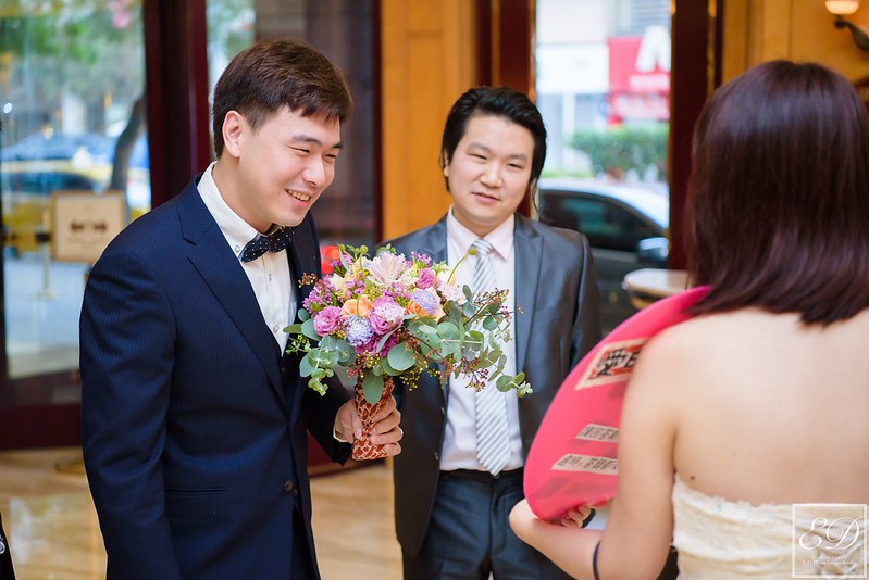 [高雄婚攝] 昭男＆盈勻  婚禮紀錄｜寒軒和平