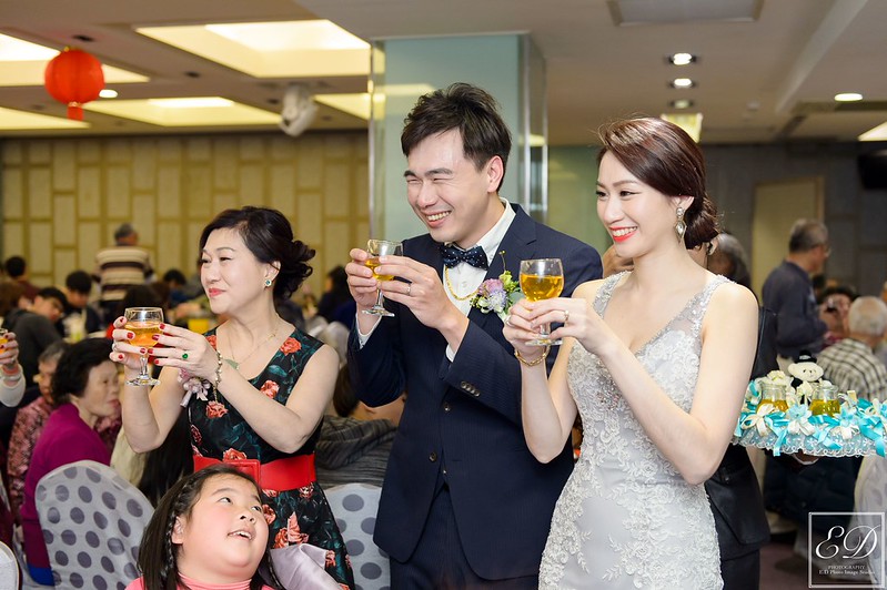 [高雄婚攝] 昭男＆盈勻  婚禮紀錄｜寒軒和平