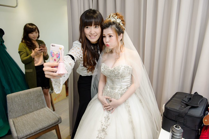 [台中婚攝] 宗奇＆怡郡  婚禮紀錄 ｜心之芳庭