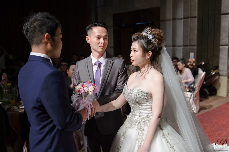 [台中婚攝] 宗奇＆怡郡  婚禮紀錄 ｜心之芳庭