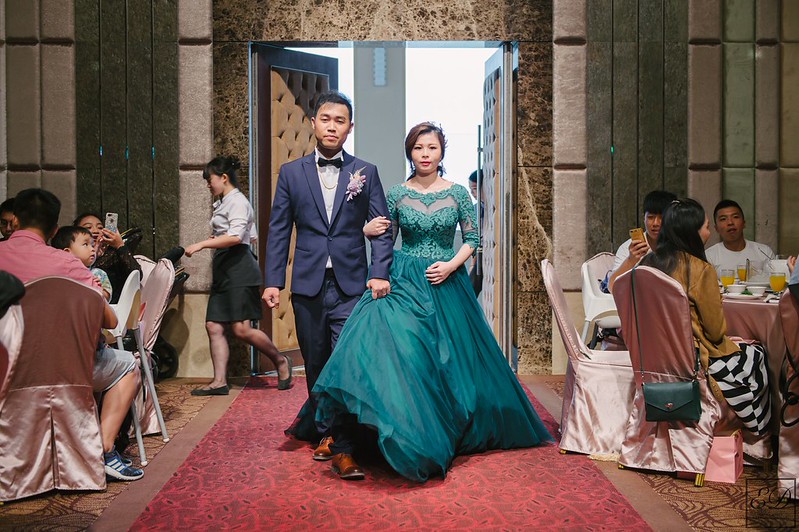 [台中婚攝] 宗奇＆怡郡  婚禮紀錄 ｜心之芳庭