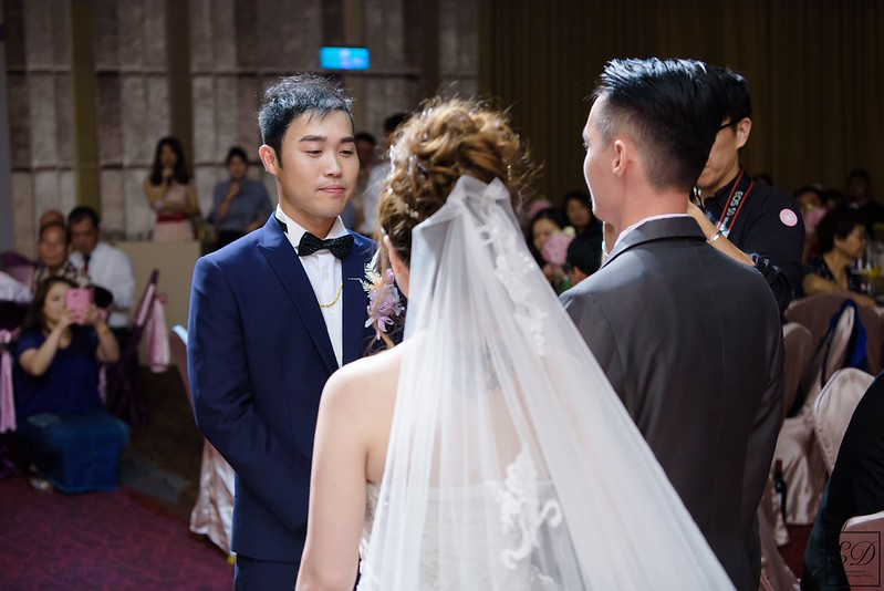 [台中婚攝] 宗奇＆怡郡  婚禮紀錄 ｜心之芳庭