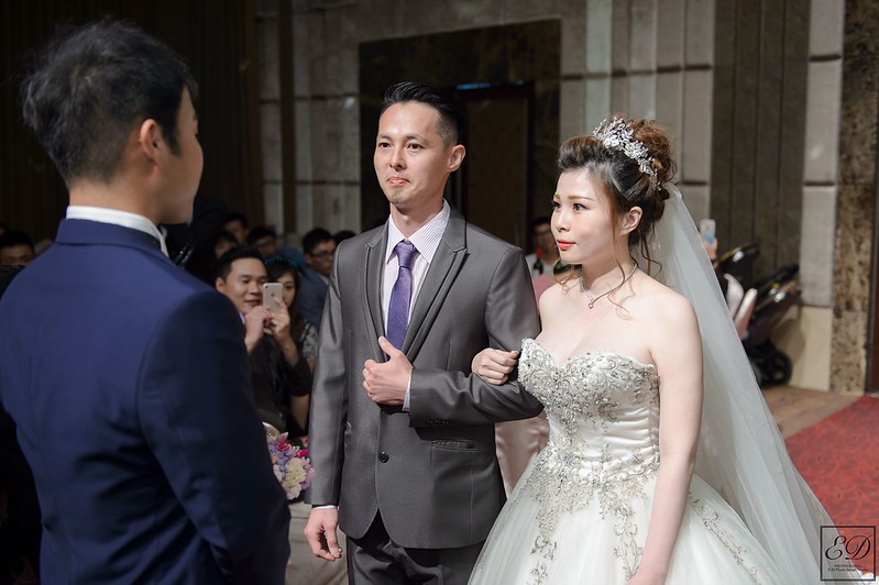 [台中婚攝] 宗奇＆怡郡  婚禮紀錄 ｜心之芳庭