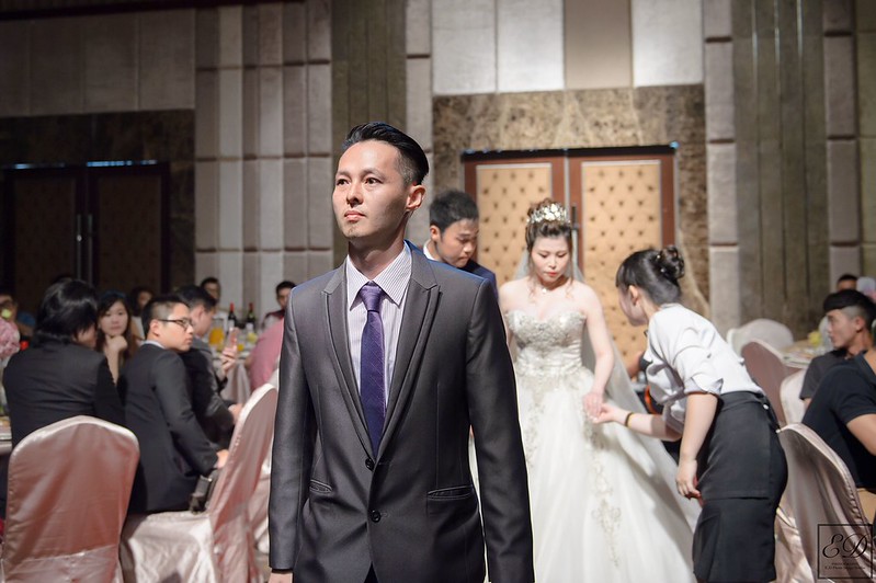 [台中婚攝] 宗奇＆怡郡  婚禮紀錄 ｜心之芳庭