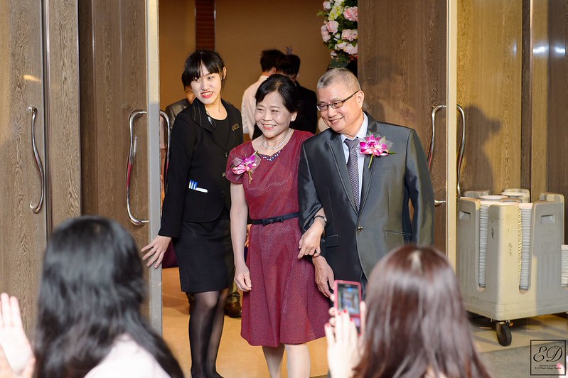 [高雄婚攝] Ryan＆Cathy 婚禮紀錄｜高雄國賓飯店