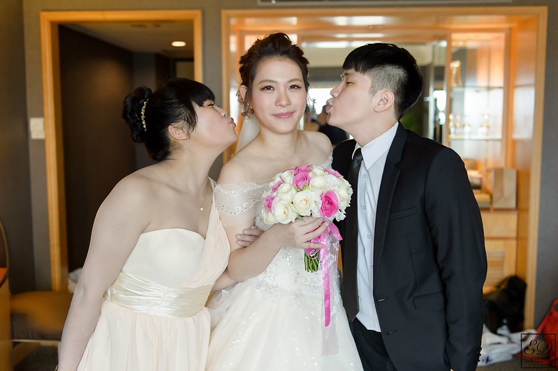 [高雄婚攝] Ryan＆Cathy 婚禮紀錄｜高雄國賓飯店